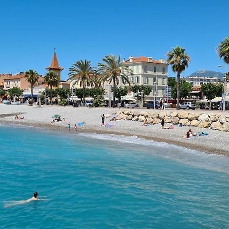 Studio De La Plage - Mer, Terrasse Et Garage カーニュ・シュル・メール エクステリア 写真